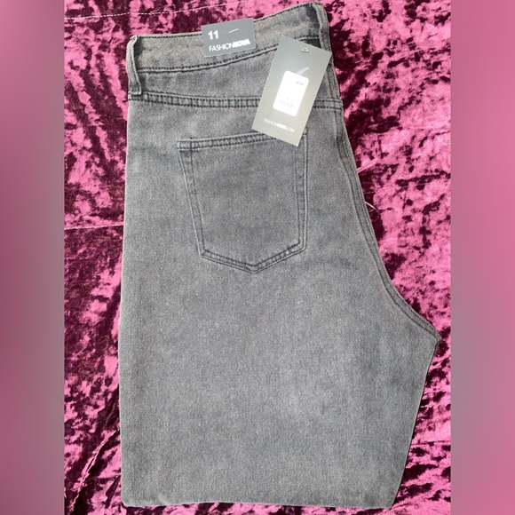 Let's Rewind Mom Jeans - Black - Picture 8 of 9